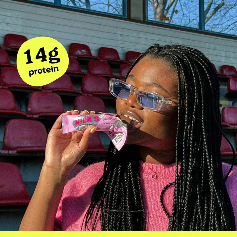 Almond Chocolate Protein Bar (4 CT) - Image 4