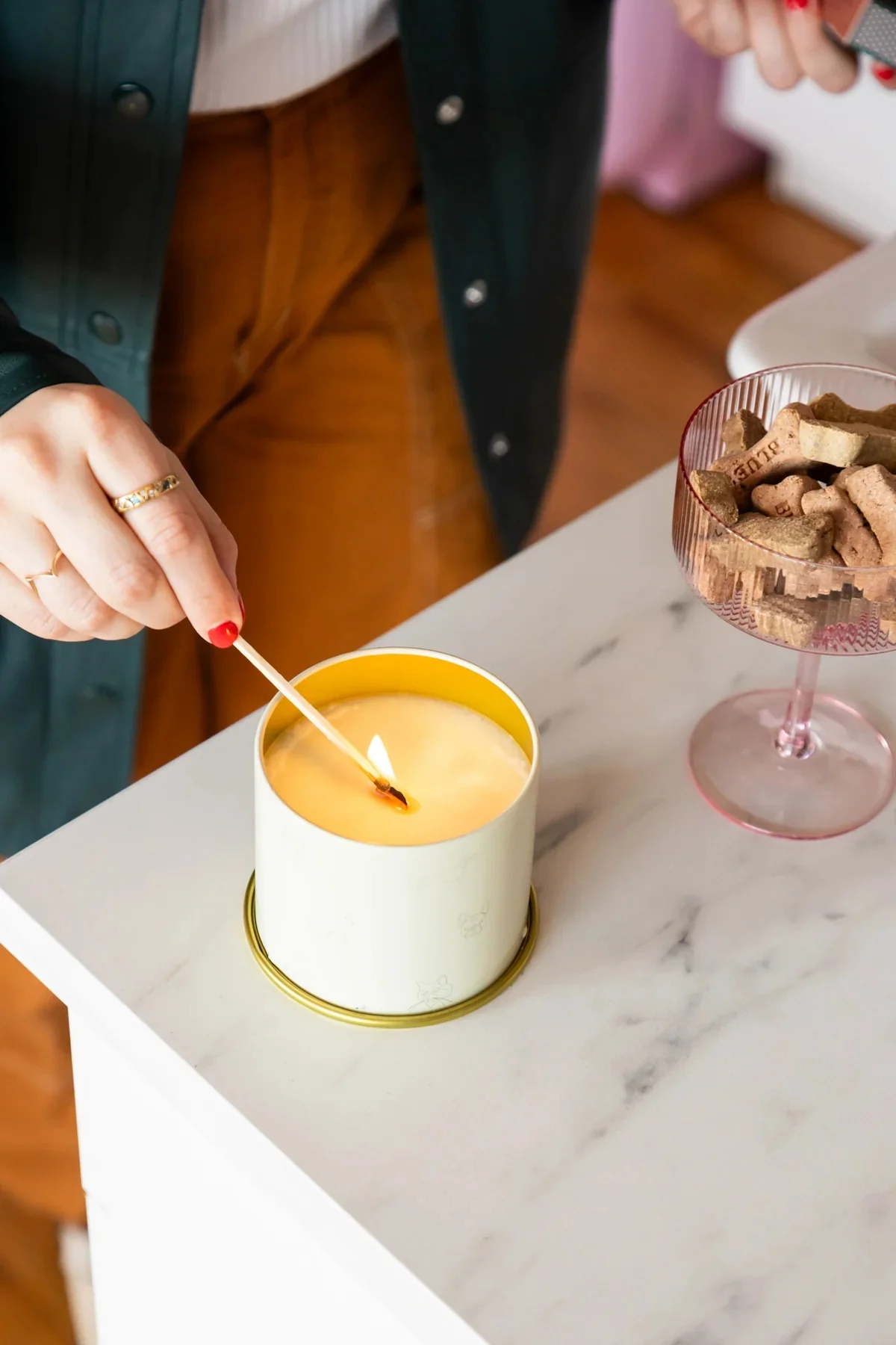 Anywhere with You Grapefruit and Vanilla Candle - Image 3