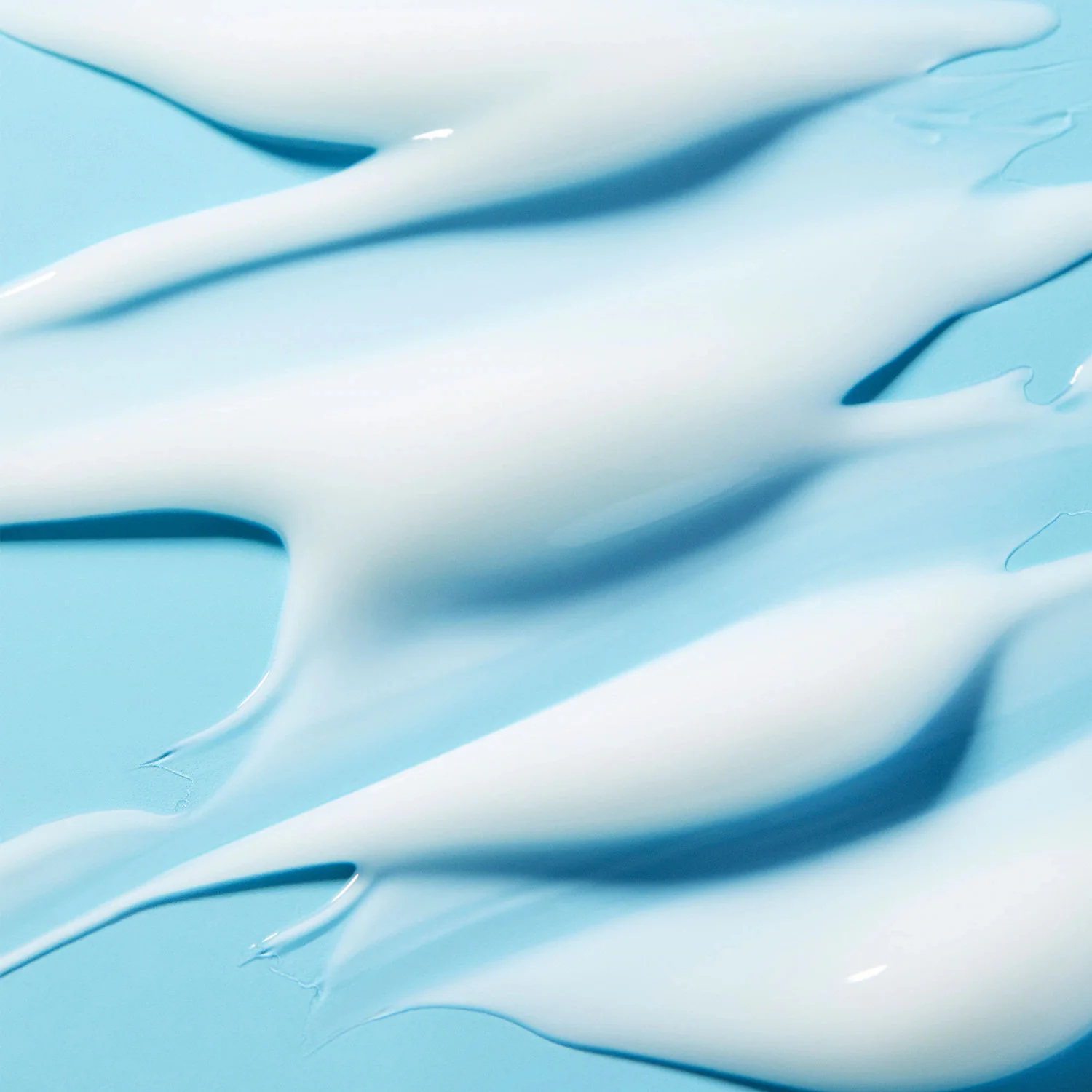 Aqua Bomb Hydrating Body Moisturizer with Niacinamide and Hyaluronic Acid - Image 3