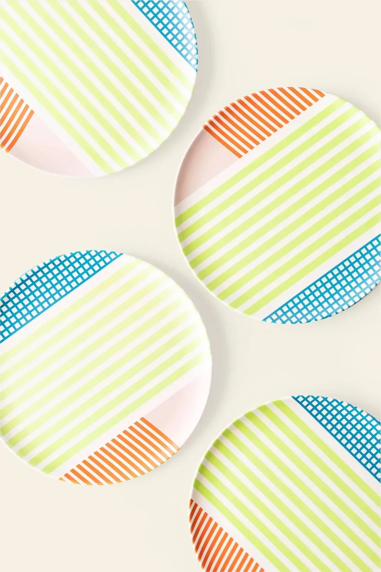 Bamboo Salad Plate Set in Angles (4 CT) - Image 2