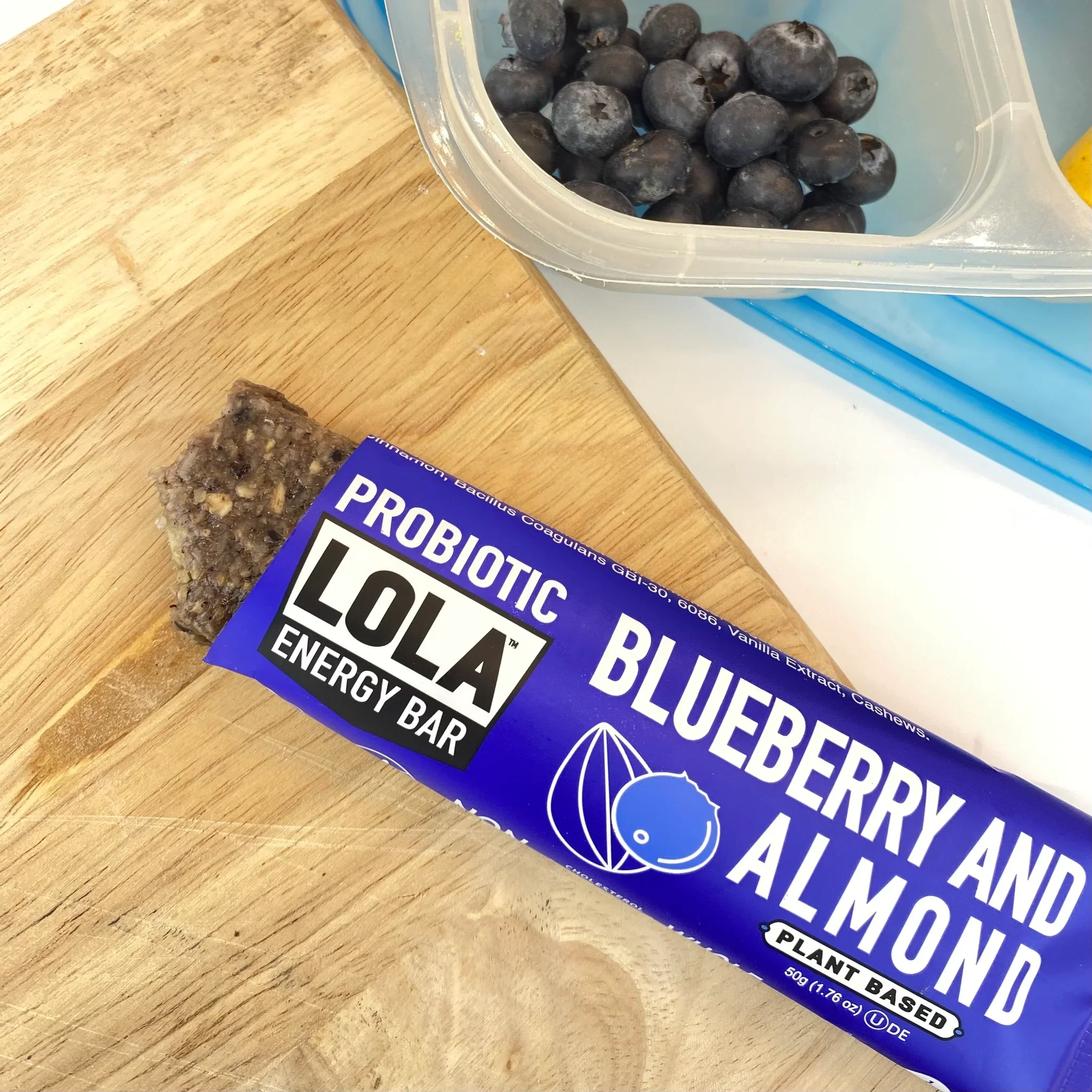 Blueberry and Almond Probiotics Energy Bar (12 CT) - Image 3