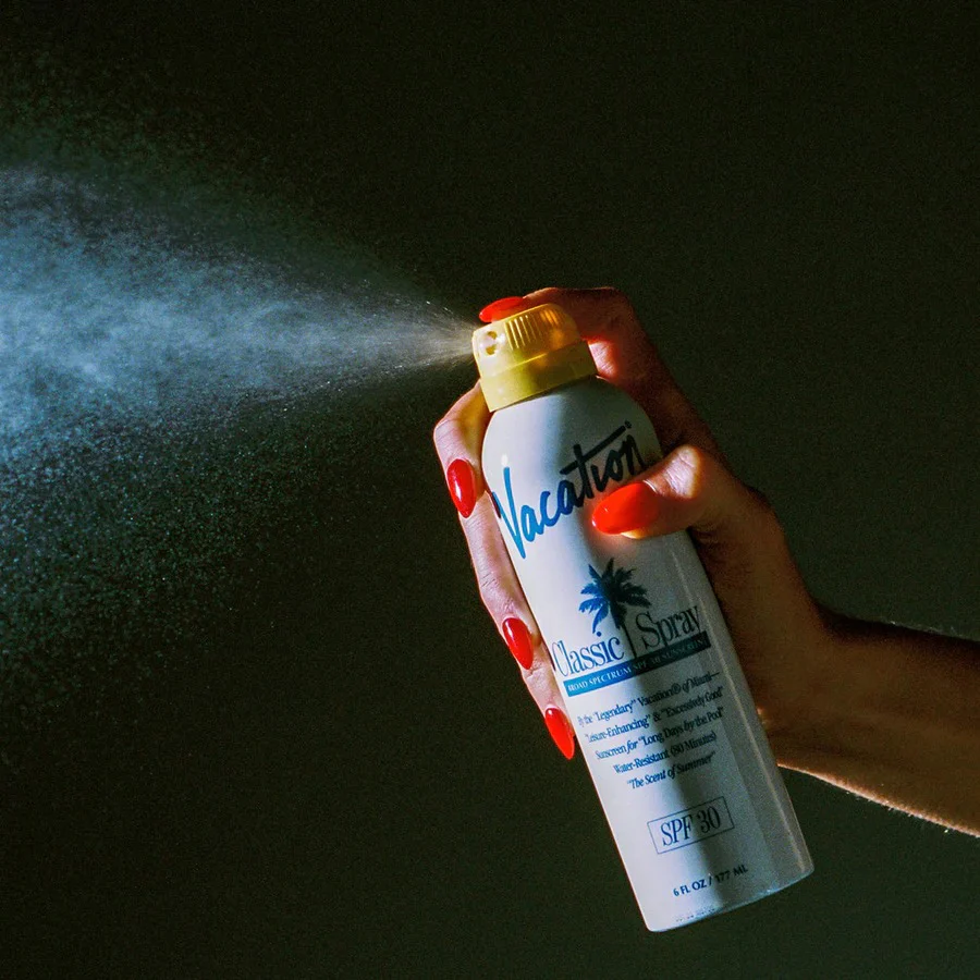 Classic Spray SPF 30 Sunscreen - Image 3