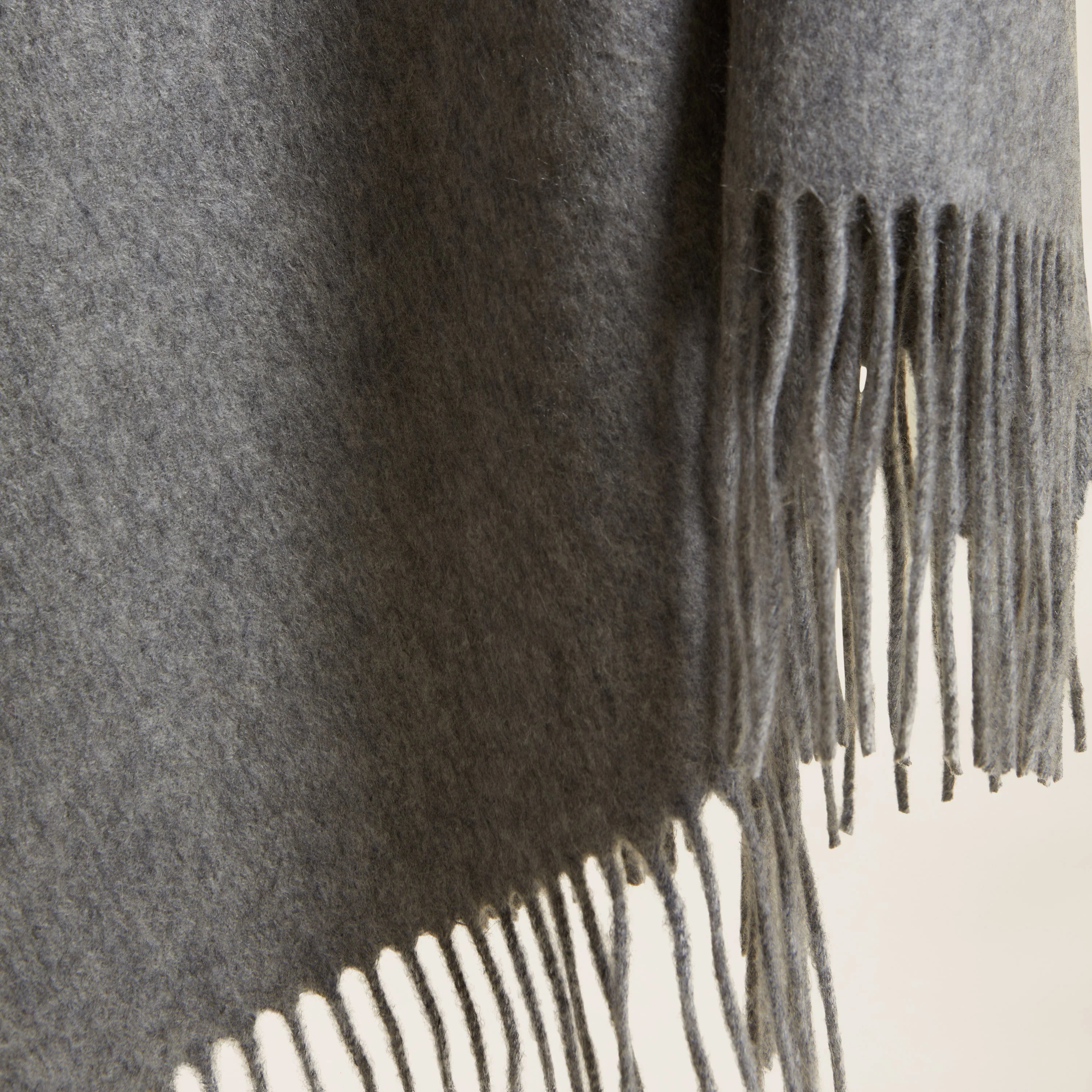 Cleo Oversized Cashmere Scarf - Image 16