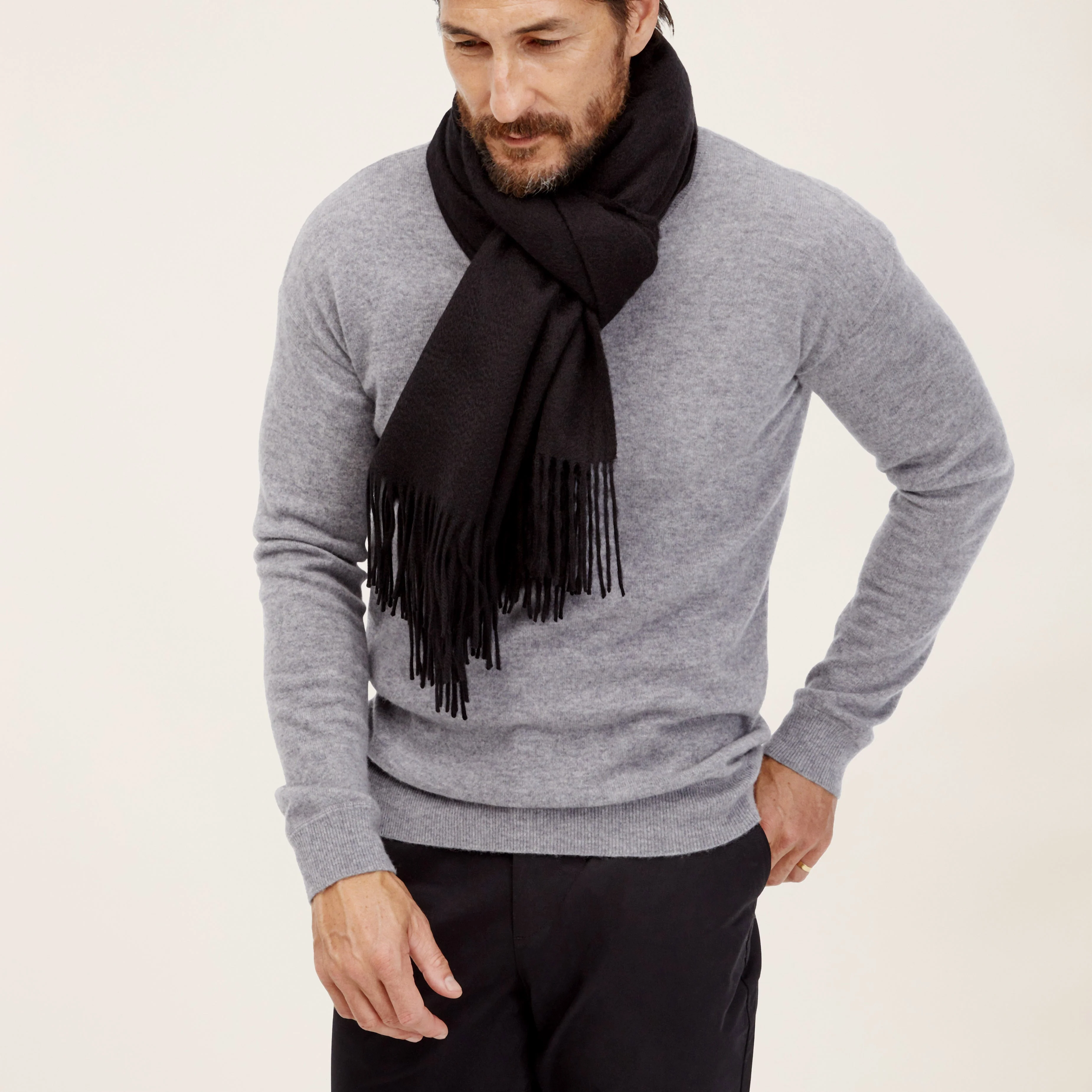 Cleo Oversized Cashmere Scarf - Image 4