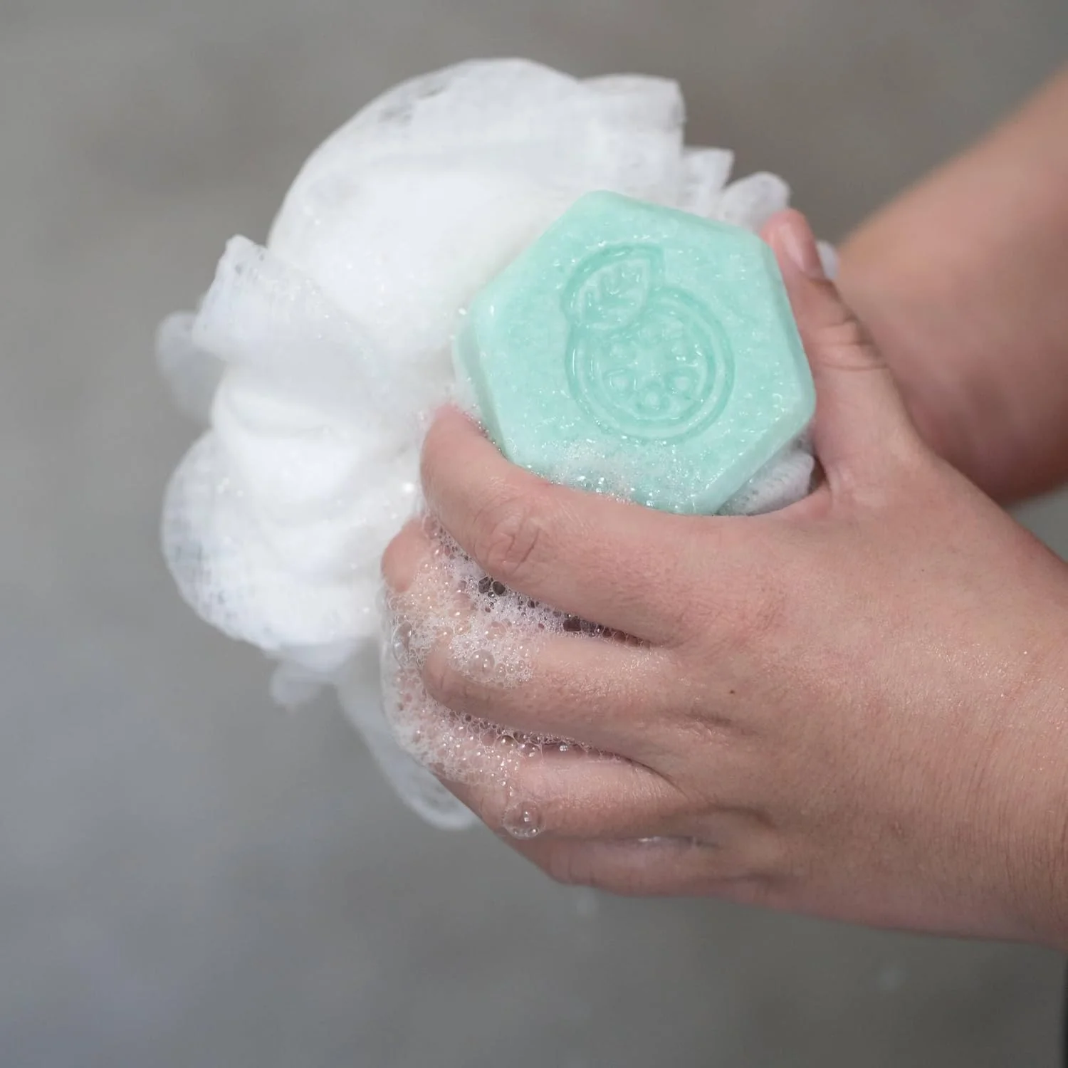 Cucumber and Mint Body Wash Bar - Image 4