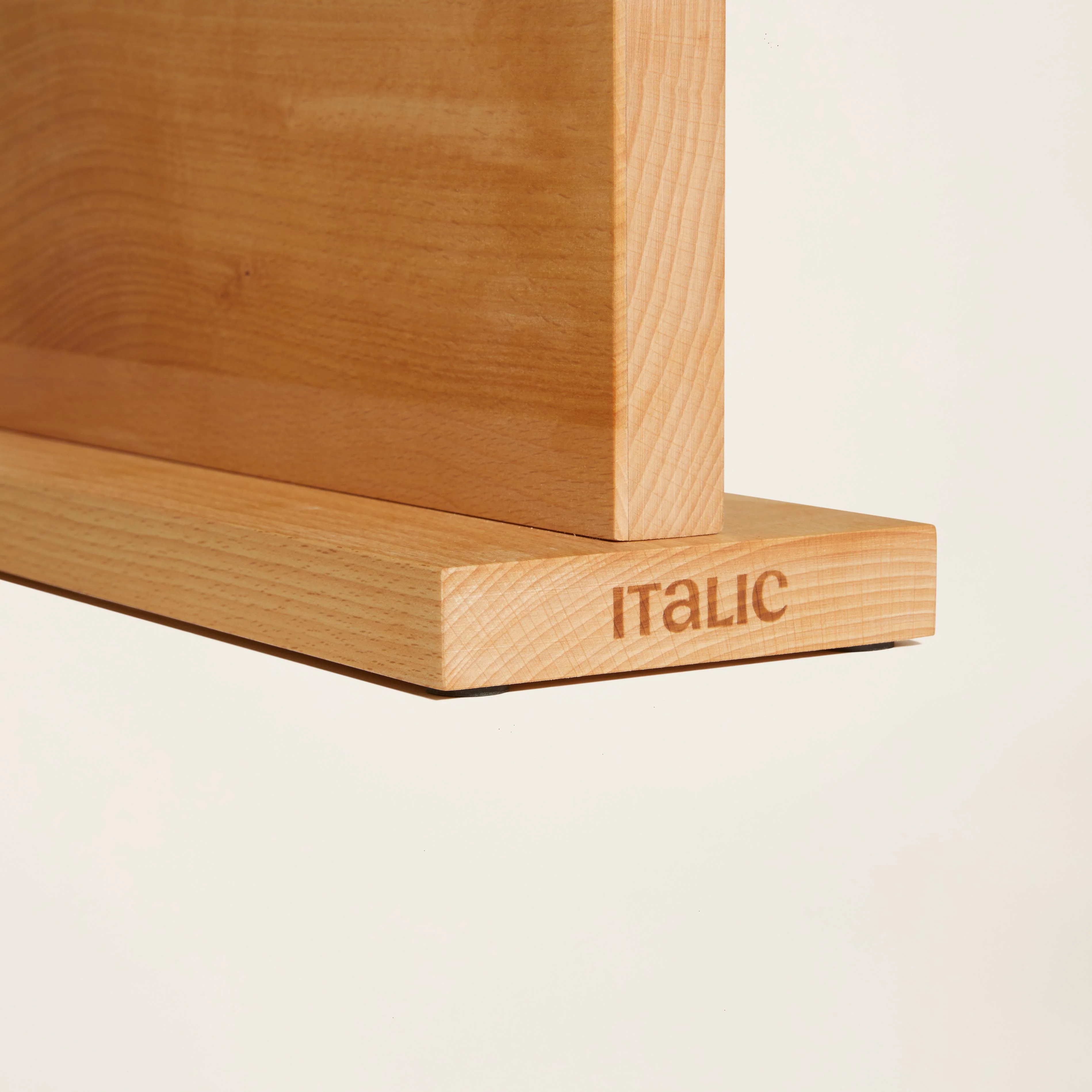 European Beech Wood Magnetic Knife Block - Image 2