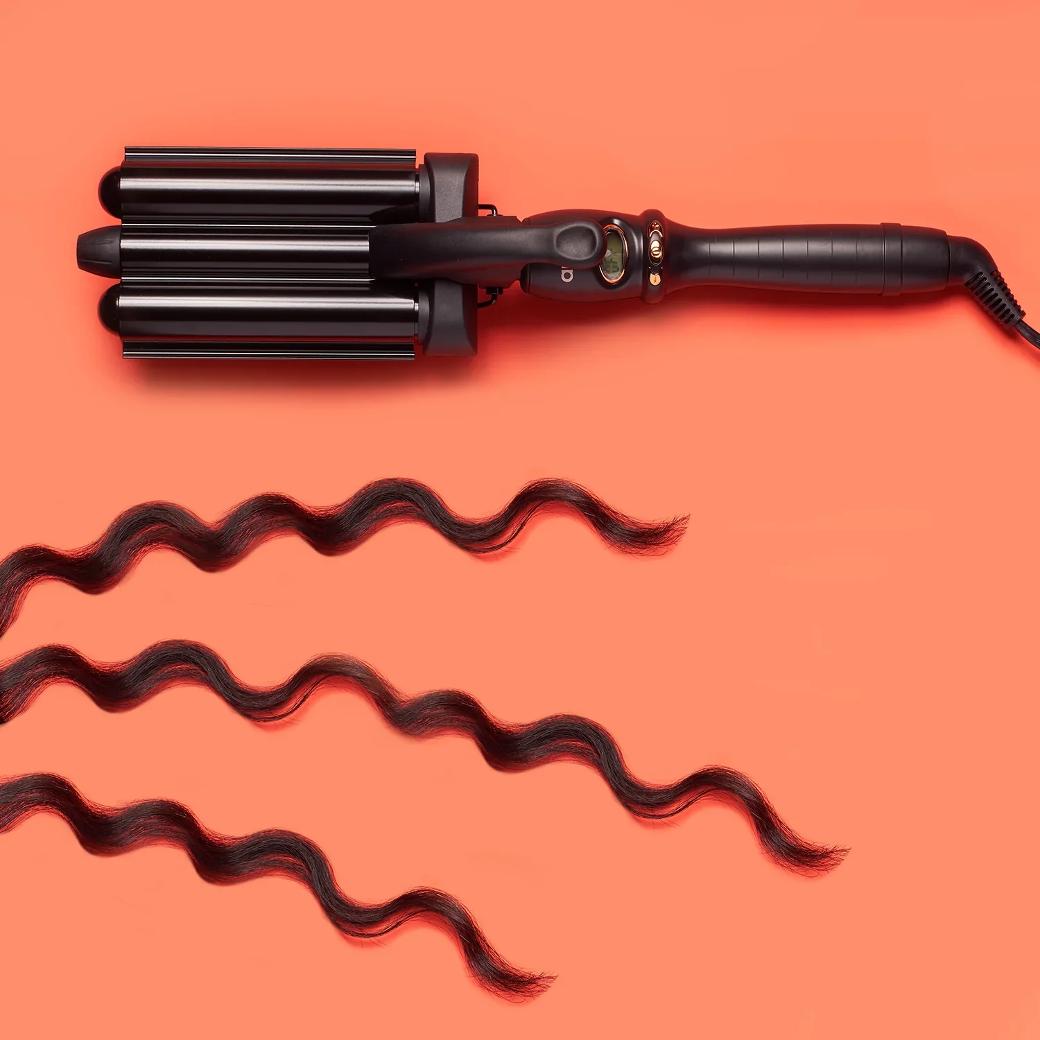High Tide Deep Water Beach Waver Curling Iron - Image 6