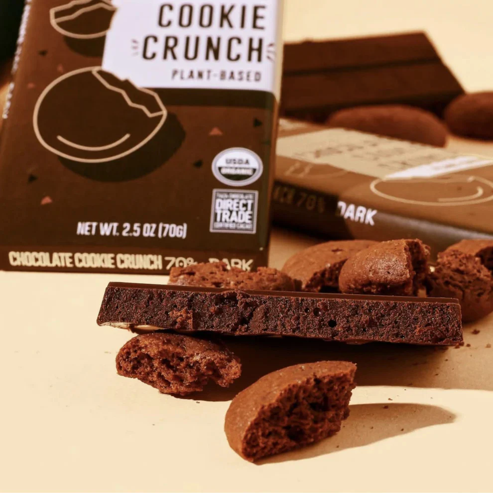 Organic Chocolate Cookie Crunch Dark Chocolate Bar (10 CT) - Image 3
