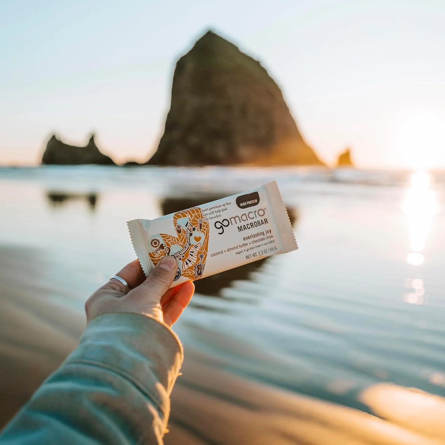 Organic Coconut Almond Butter & Chocolate Chip Protein Bar (12 CT) - Image 2