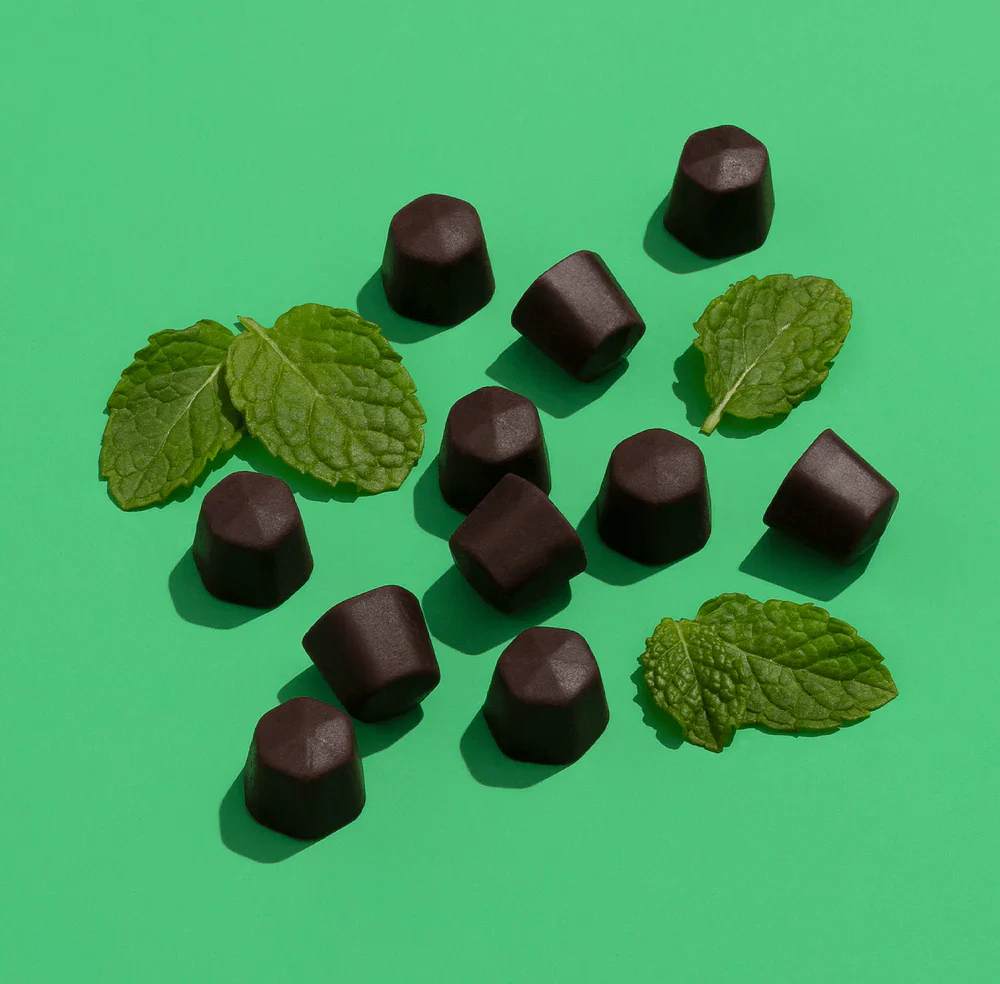 Organic Mint Snacking Dark Chocolate Gems - Image 2