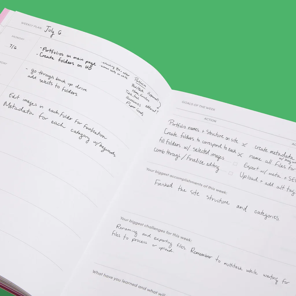 Quarterly Planner - Blue - Image 7