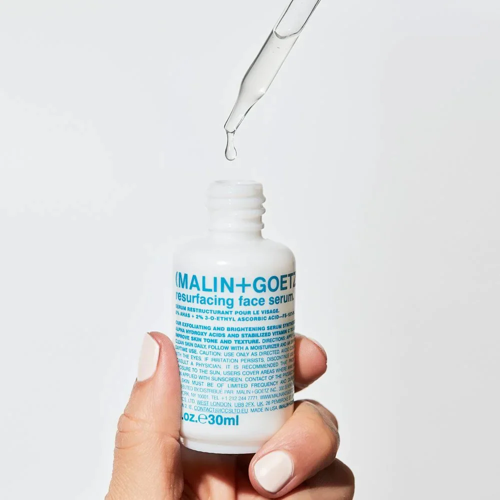 Resurfacing Unisex Face Serum - Image 3