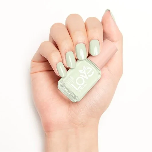 Revive to Thrive Plant-Based Nail Polish - Image 2