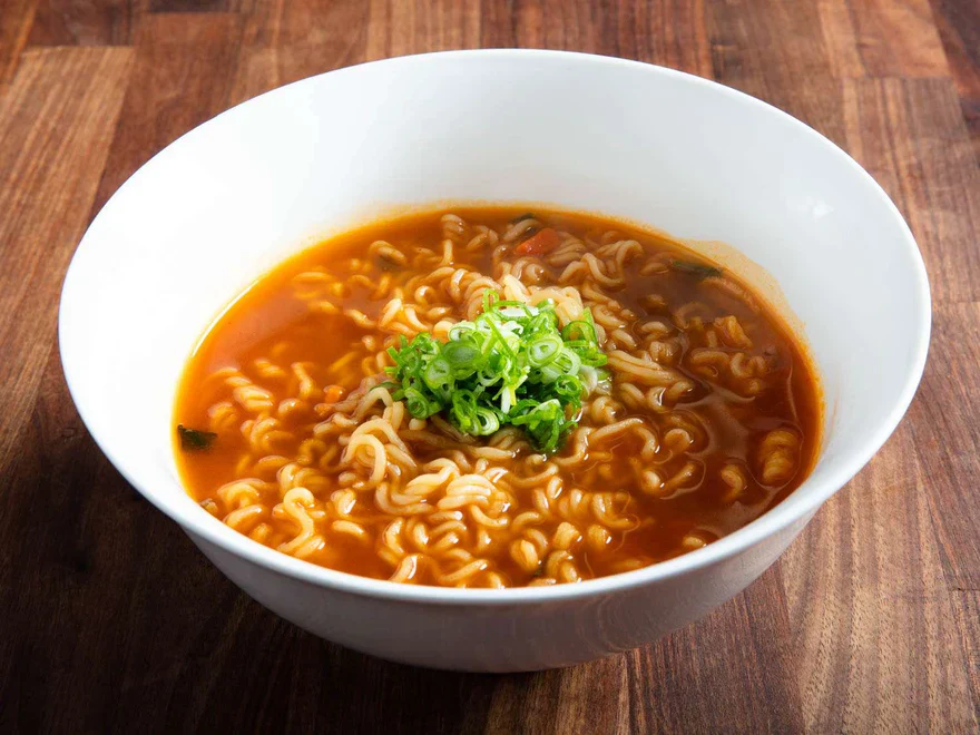 Shin Ramyun Spicy Ramen Noodle (4 CT) - Image 3