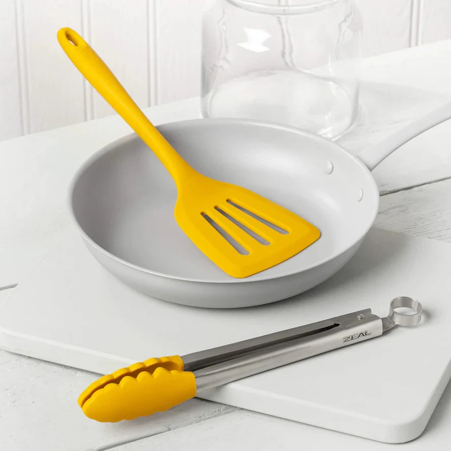 Silicone Cook's Tongs - Mustard - Image 4
