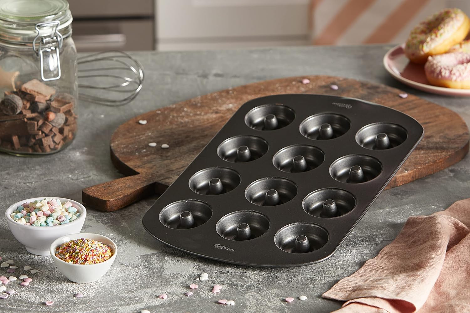 Small Doughnut Pan - 12 Cavity - Image 3