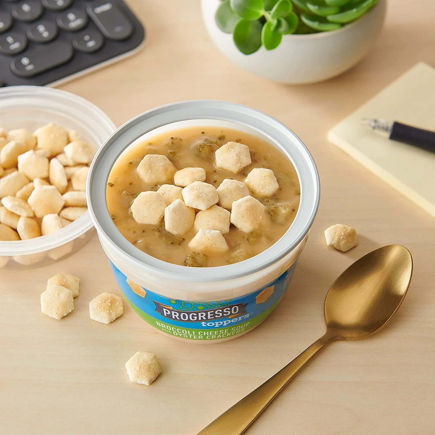 Soup Toppers Broccoli Cheese W/ Oyster Crackers - Image 3