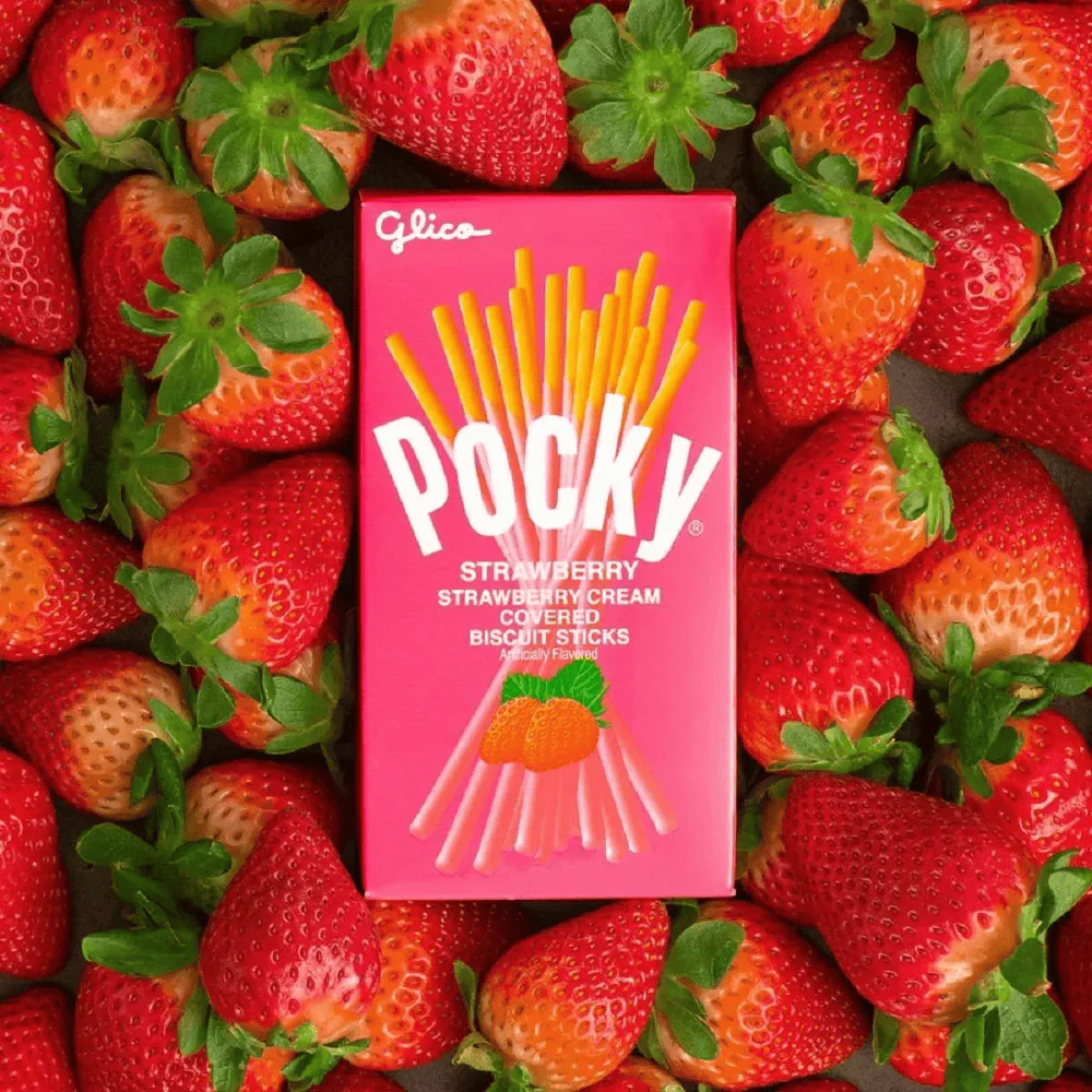 Pocky Strawberry Cream Covered Biscuit Sticks - Image 2