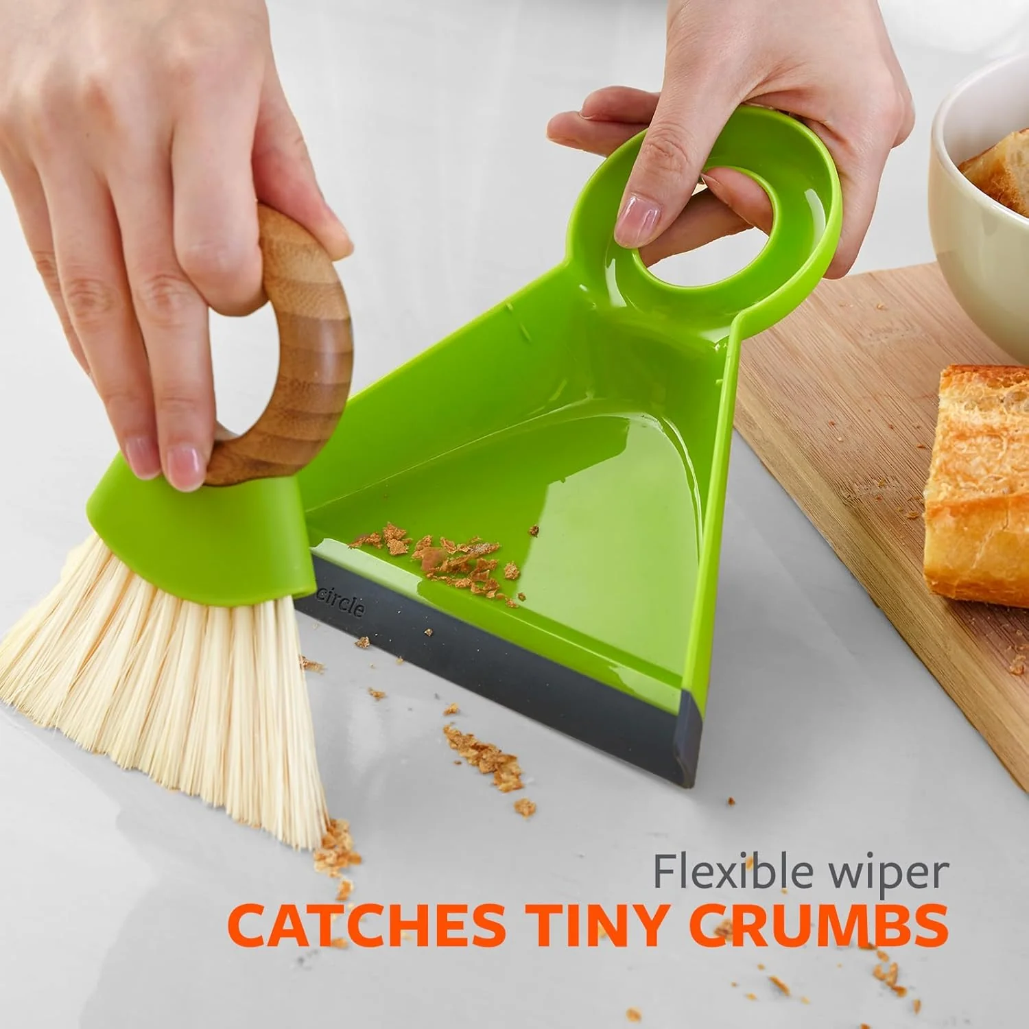 Tiny Team Mini Brush and Dustpan Set - Green - Image 2
