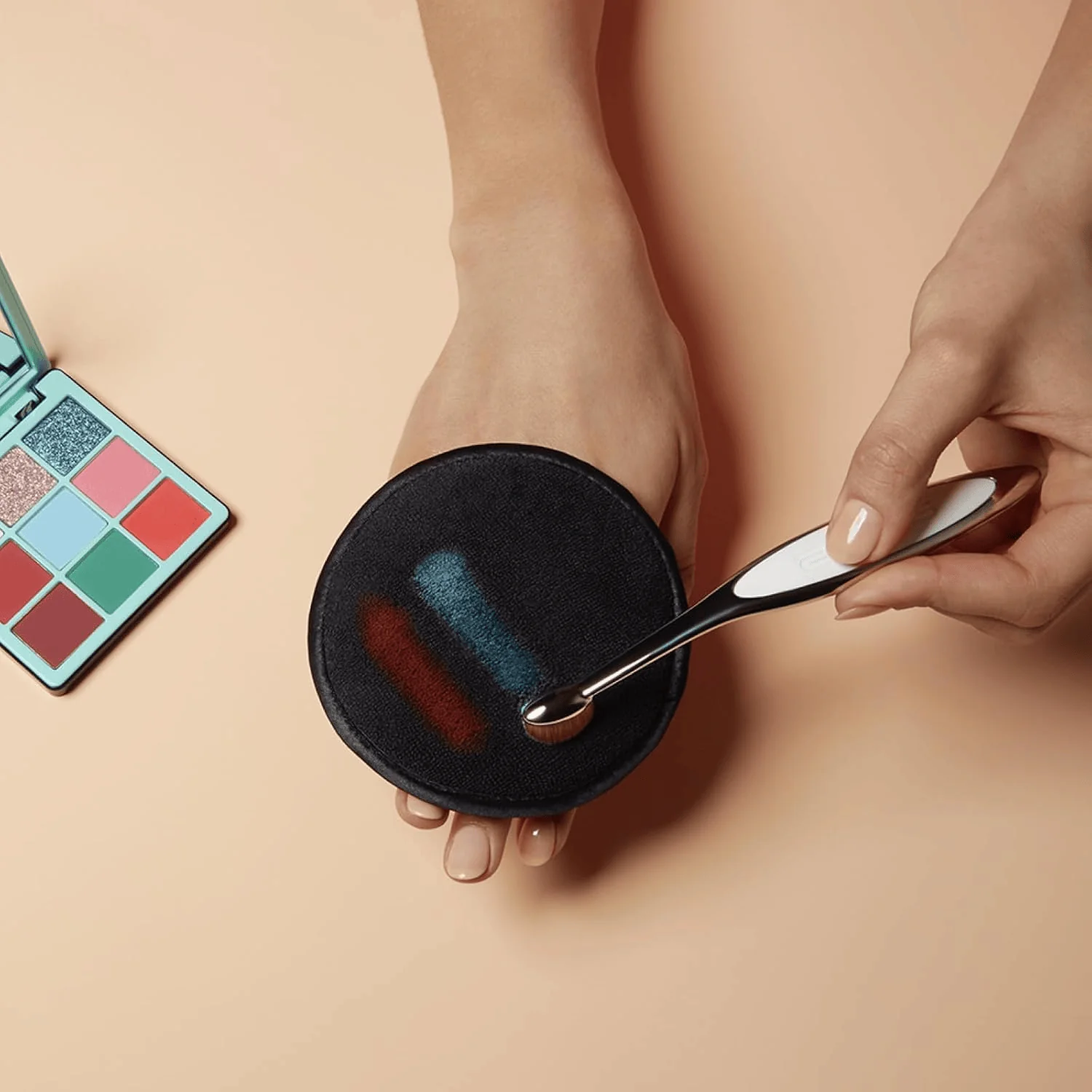 Travel Brush Cleaning Pad - Image 4