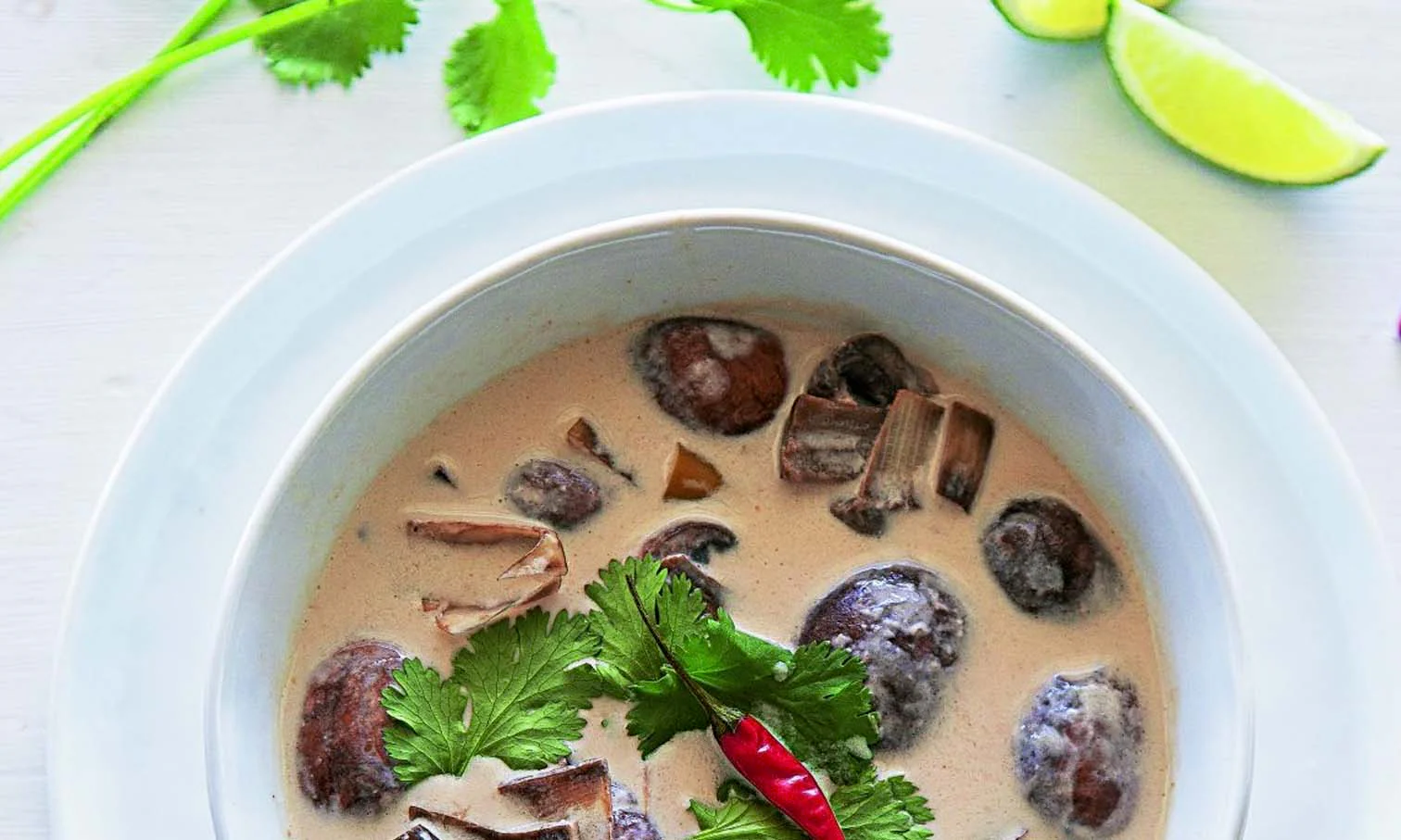Organic Banana Blossom In Brine - Image 2
