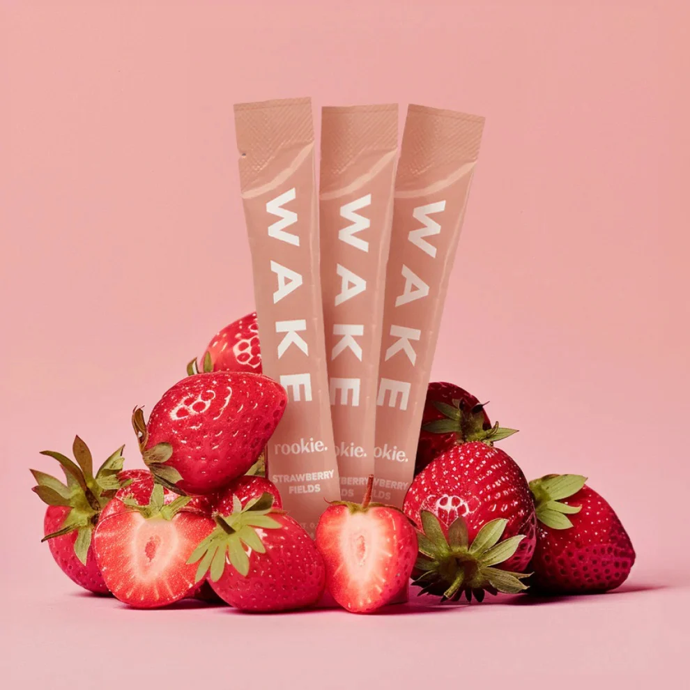 Wake - Strawberry Drink Mix (15 CT) - Image 2