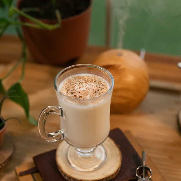 White Hot Chocolate - Image 2